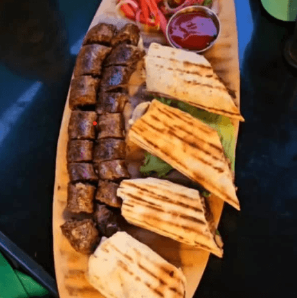 Mutura and Wraps